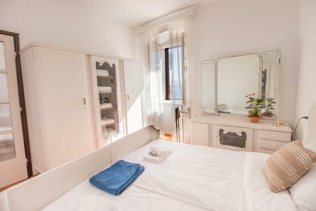 Apartment Ante Baska  Bagian luar foto